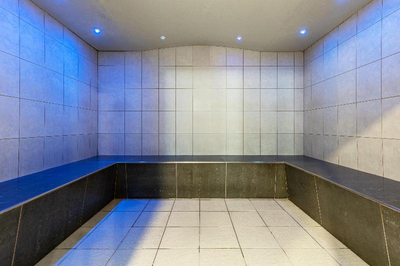 Park Inn by Radisson Manchester City Centre - Aktivite