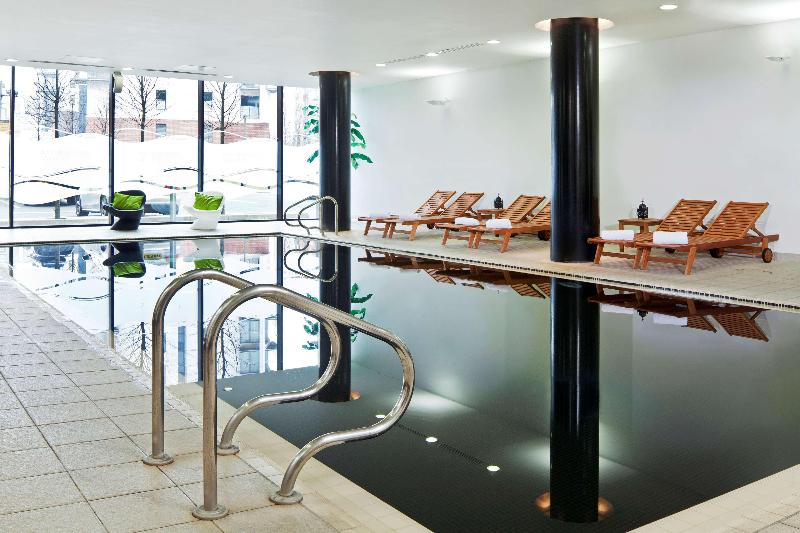 Park Inn by Radisson Manchester City Centre - Havuz