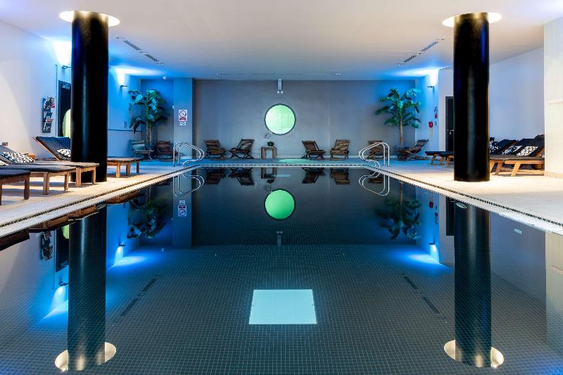 Park Inn by Radisson Manchester City Centre - Havuz