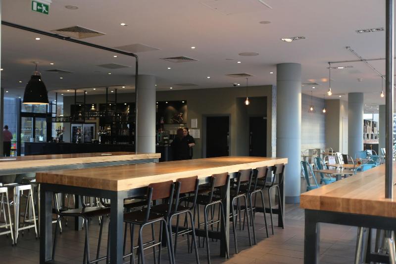 Park Inn by Radisson Manchester City Centre - Restoran