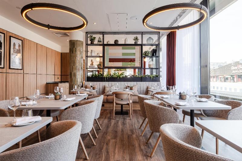 Park Inn by Radisson Manchester City Centre - Restoran