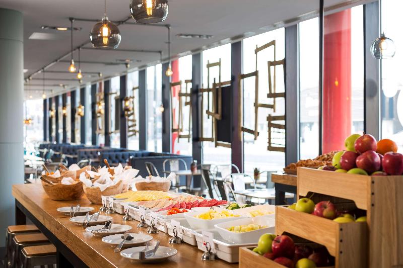 Park Inn by Radisson Manchester City Centre - Restoran