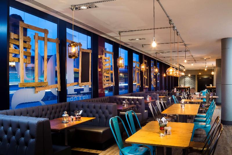 Park Inn by Radisson Manchester City Centre - Restoran