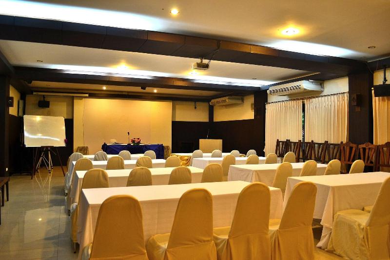 Rainforest ChiangMai Hotel - Toplantı