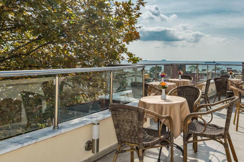 May Hotel Istanbul - Teras