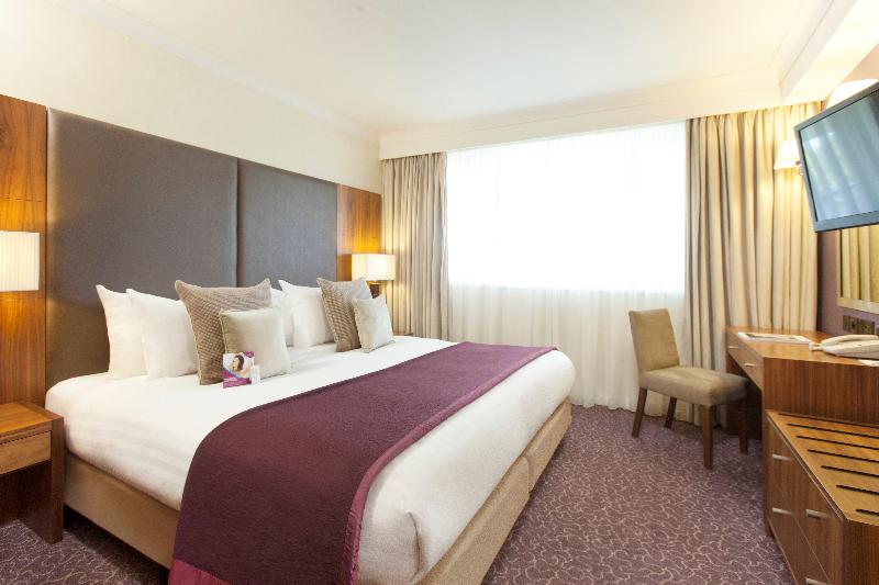 VILLAGE HOTEL READING - Oda