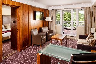 VILLAGE HOTEL READING fotoÄŸrafÄ±