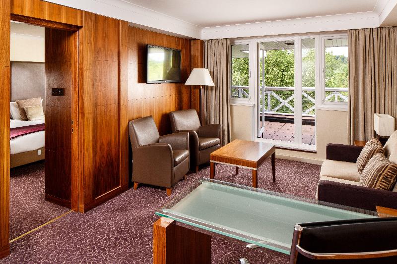 VILLAGE HOTEL READING - Oda