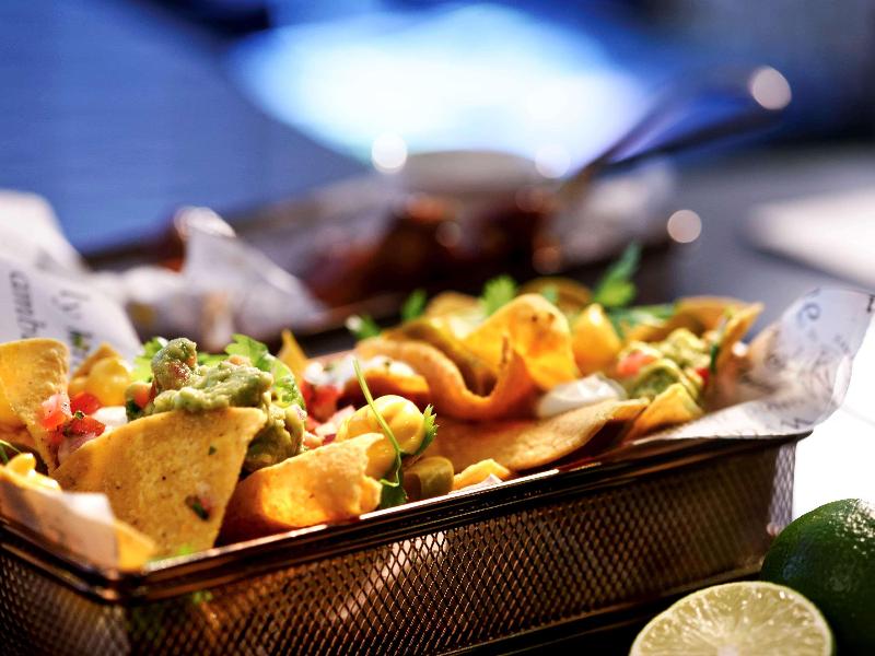 Mercure Gold Hotel Al Mina Rd - Bar