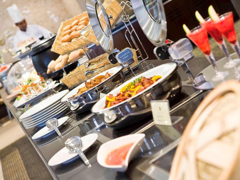 Mercure Gold Hotel Al Mina Rd - Restoran