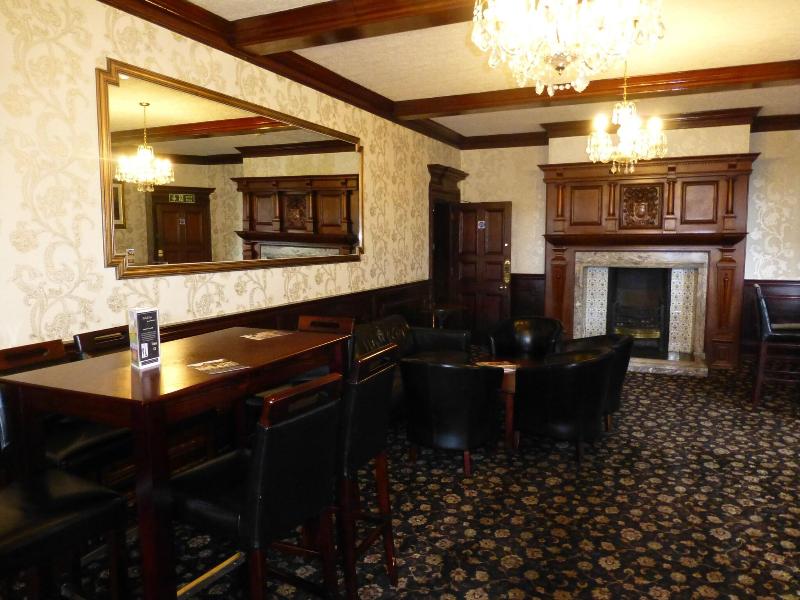 Maes Manor Country Hotel - Lobi