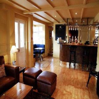 Hurtwood Hotel Bed & Breakfast fotoÄŸrafÄ±