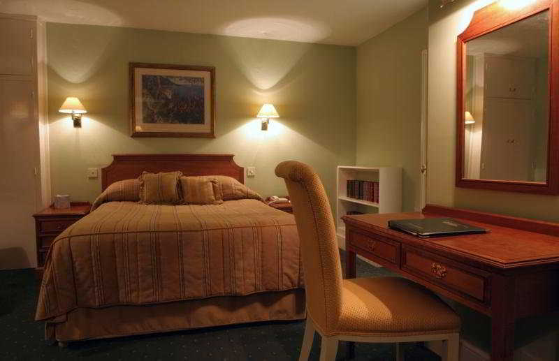 Hurtwood Hotel Bed & Breakfast fotoÄŸrafÄ±