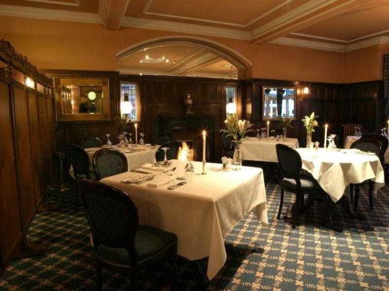Hurtwood Hotel Bed & Breakfast - Restoran