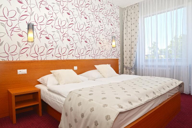 Avanti Hotel - Oda