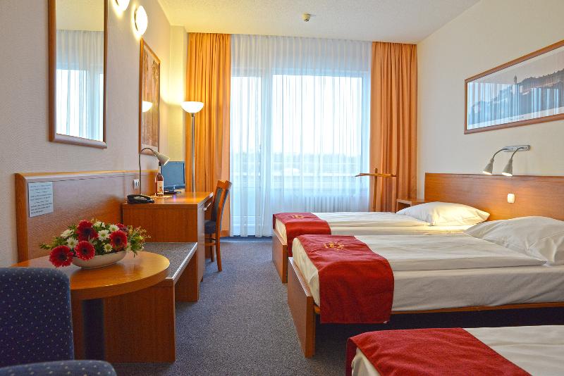 Avanti Hotel - Oda