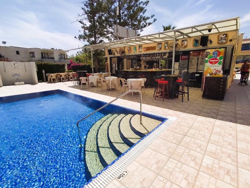 Napa Prince Hotel Apartments - Bar
