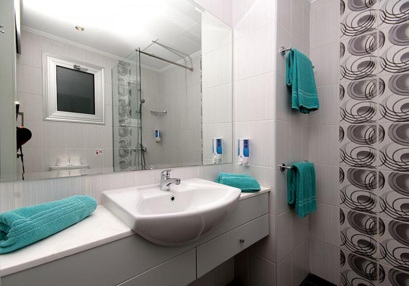 Napa Prince Hotel Apartments - Oda
