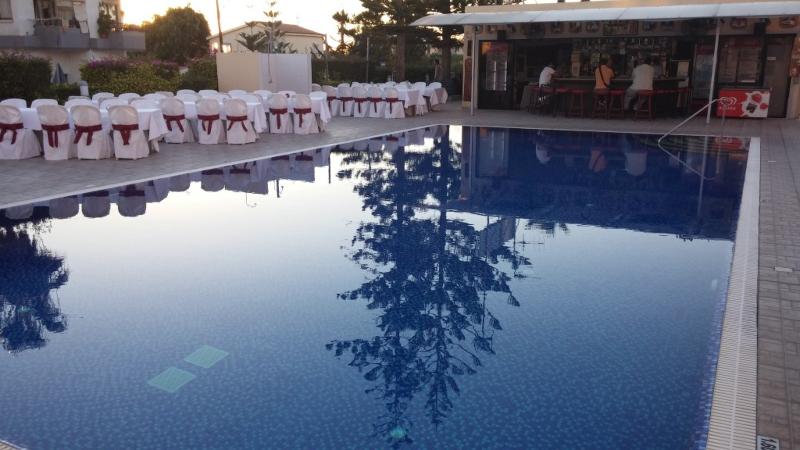 Napa Prince Hotel Apartments - Havuz