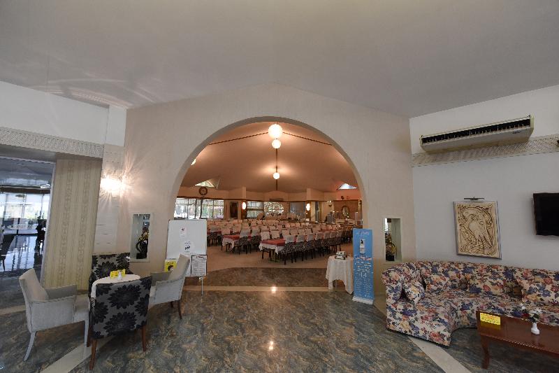 Tripolis Hotel - Lobi