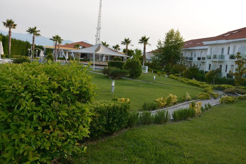 Tripolis Hotel - Teras