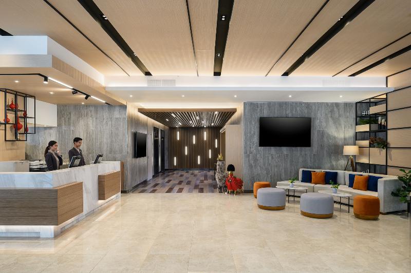 Parkroyal Suites Bangkok - Lobi