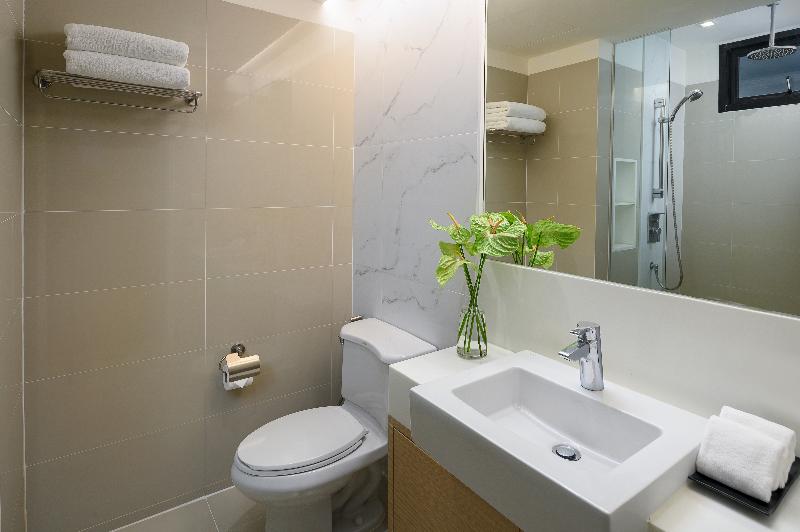 Parkroyal Suites Bangkok - Oda
