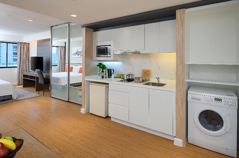 Parkroyal Suites Bangkok - Oda