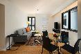 Parkroyal Suites Bangkok oda fotoğrafı