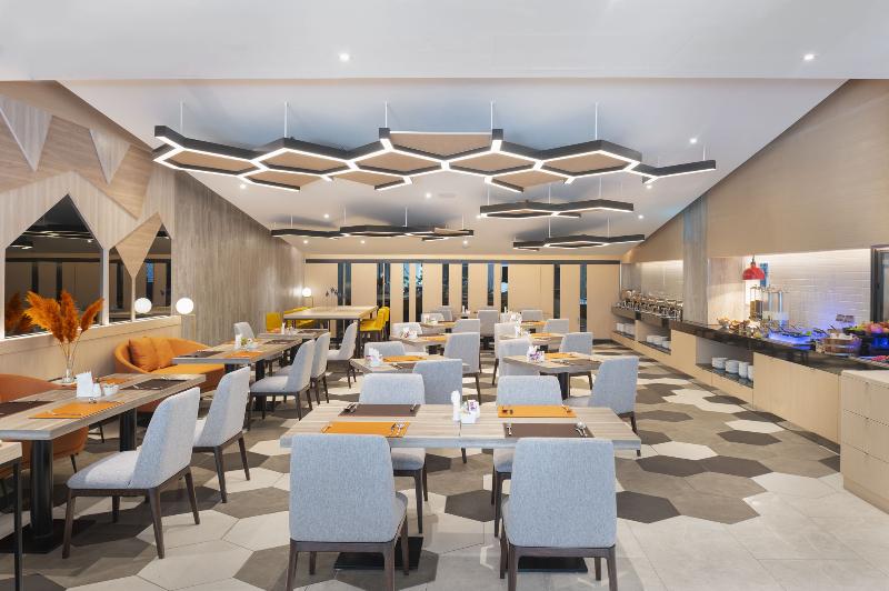 Parkroyal Suites Bangkok - Restoran