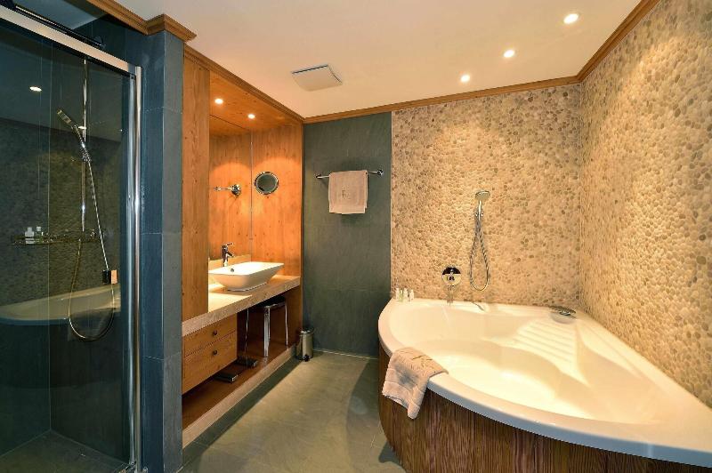 Chalet Royalp Hotel & Spa - Oda