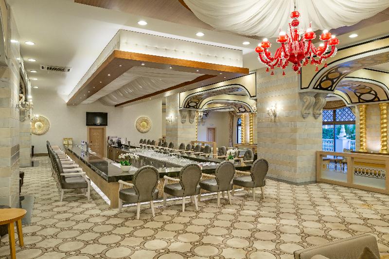 Royal Holiday Palace - Bar