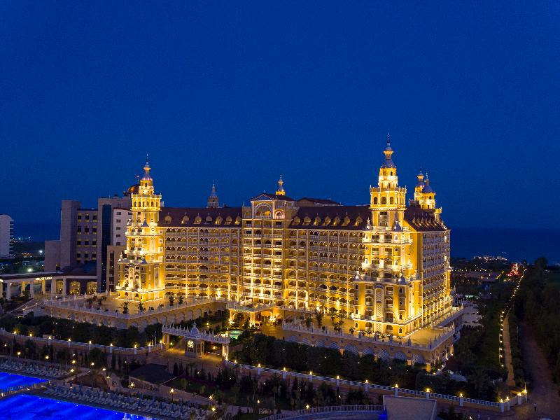 Royal Holiday Palace - Genel