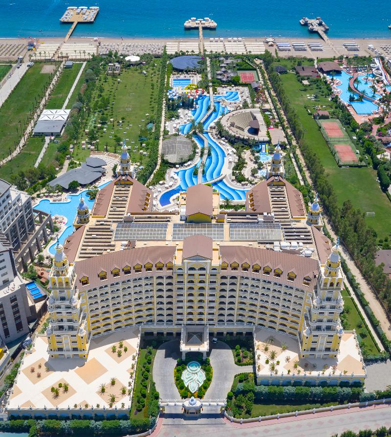 Royal Holiday Palace - Genel
