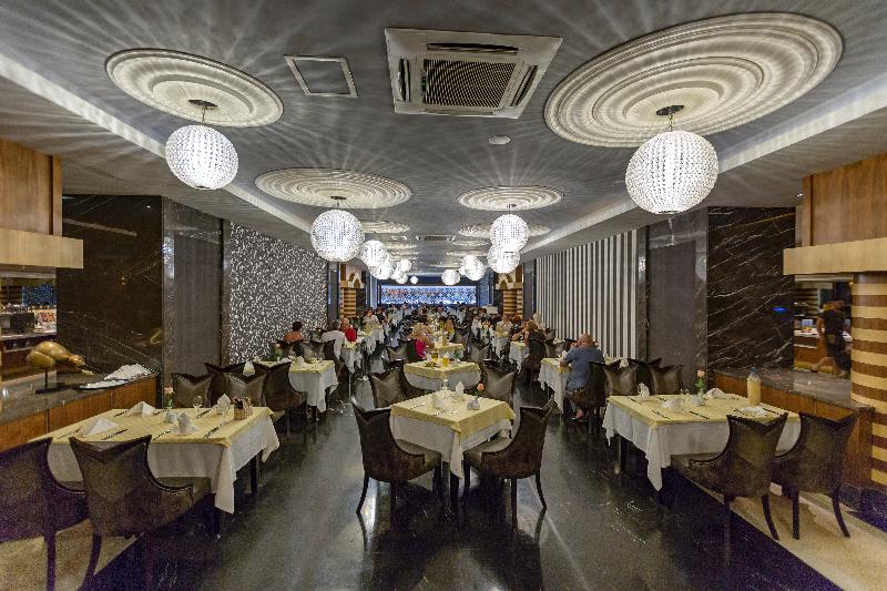 Royal Holiday Palace - Restoran