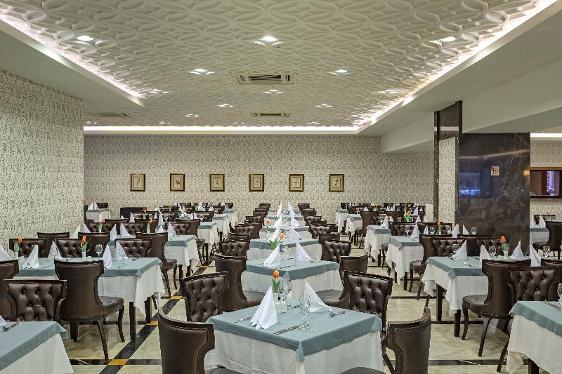 Royal Holiday Palace - Restoran