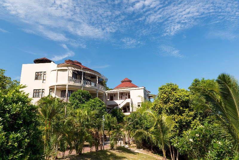 Sunset Hill Resort - Genel