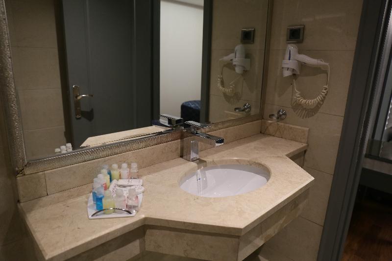 Nova Plaza Park Hotel - Oda