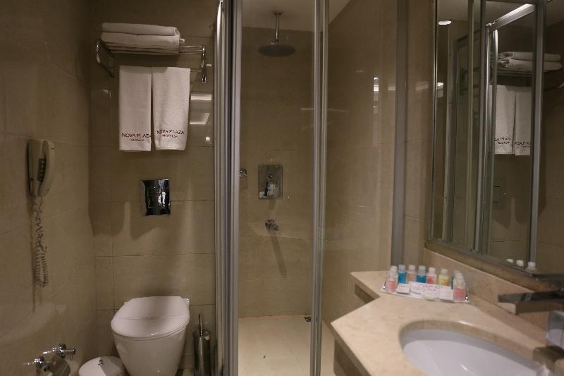 Nova Plaza Park Hotel - Oda