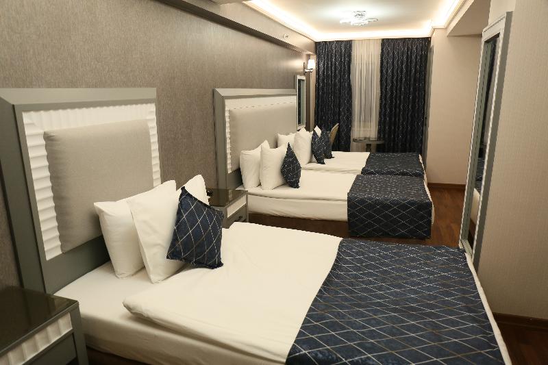 Nova Plaza Park Hotel - Oda