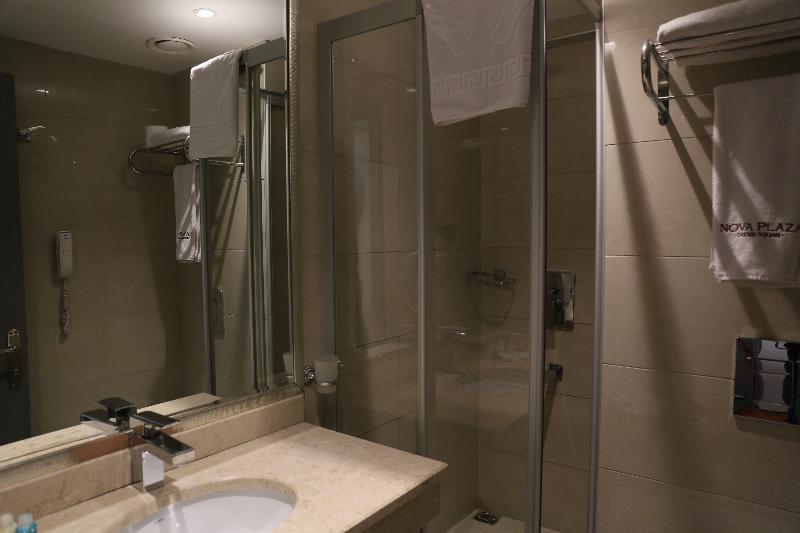Nova Plaza Park Hotel - Oda
