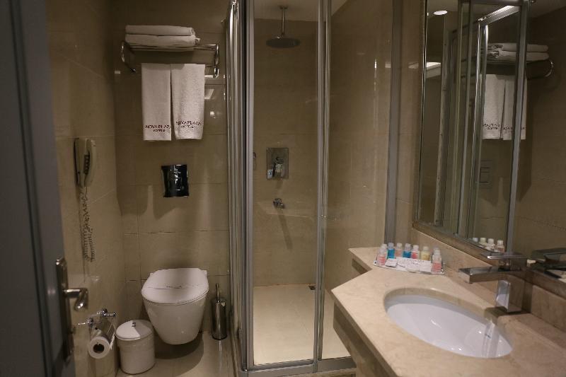 Nova Plaza Park Hotel - Oda