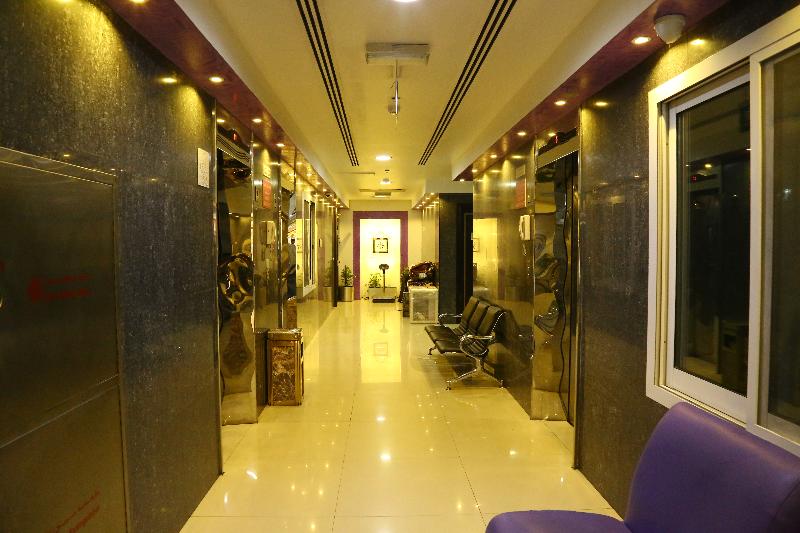 Golden Square Hotel Apartments - Lobi