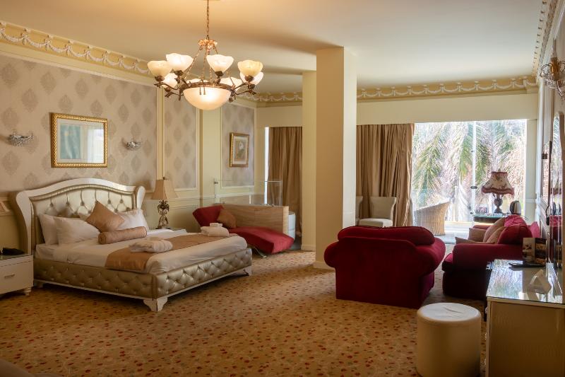 Paradise Inn Beach Resort - Genel