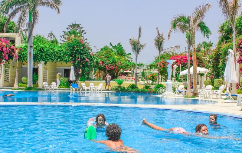 Paradise Inn Beach Resort - Havuz