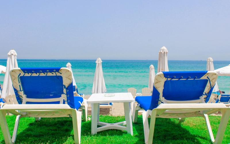 Paradise Inn Beach Resort - Plaj