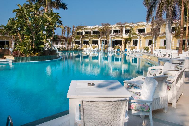 Paradise Inn Beach Resort - Restoran