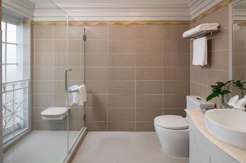 Kingston Suites - Oda