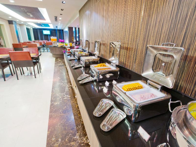 Kingston Suites - Restoran