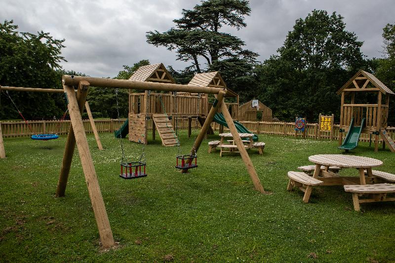 Down Hall Country House - Aktivite